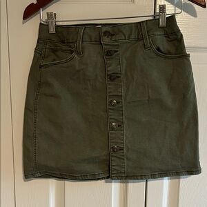 Mudd Olive Button-Front mini Skirt